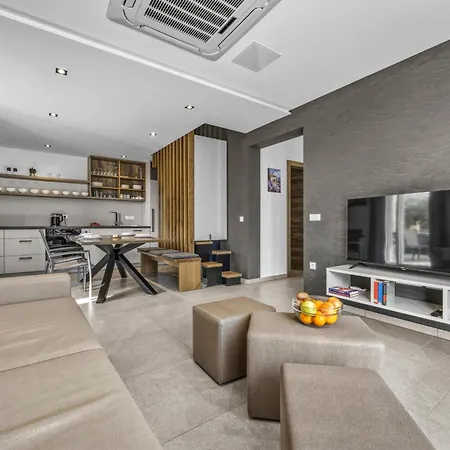 Lavanda Harmony Apartment