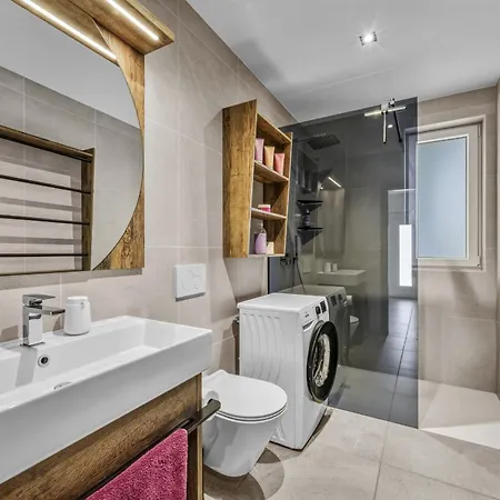 Lavanda Harmony Apartament *